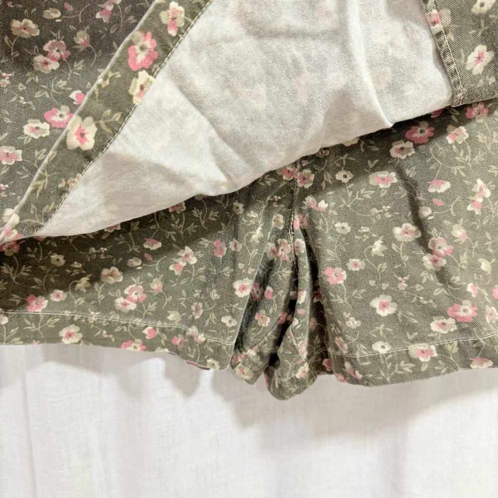 Vintage Green Floral Skort - Basic Editions - Picture 5 of 8